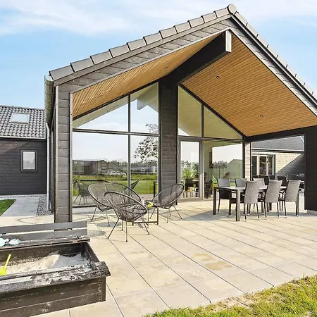 Luxury Retreat With Pool * Nørre Nebel
